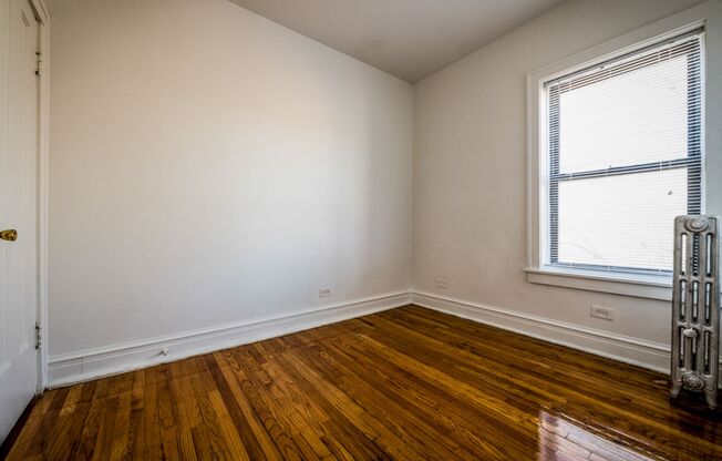 6400 S Rockwell