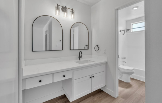 Studio, 1 bath, 400 sqft, $1,895, Unit 350