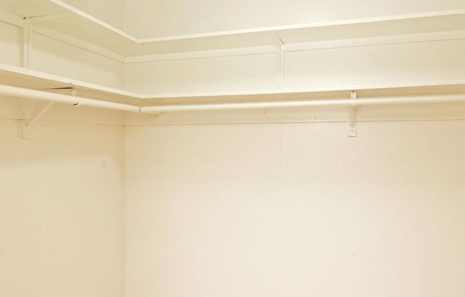 1 bed, 1 bath, 700 sqft, $2,450, Unit 118