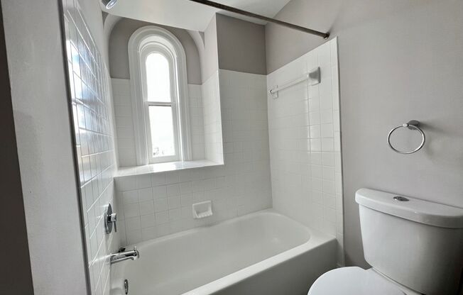 2 beds, 2 baths, 933 sqft, $2,015, Unit 703