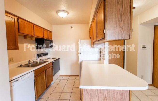 2600 N CAREER AVE