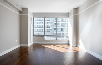 1 bed, 1.5 baths, 754 sqft, $4,700, Unit 11C