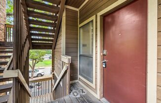PARK PLACE - ACROSS FROM DKR STADIUM - 1BD / 1BA With Study - WOOD FLOORS - W/D - $1200