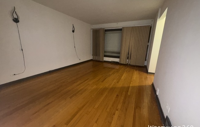 13820 S TRACY