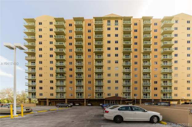 3500 Coral Way