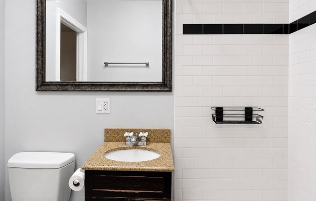 2 beds, 1 bath, 600 sqft, $3,800, Unit F-5