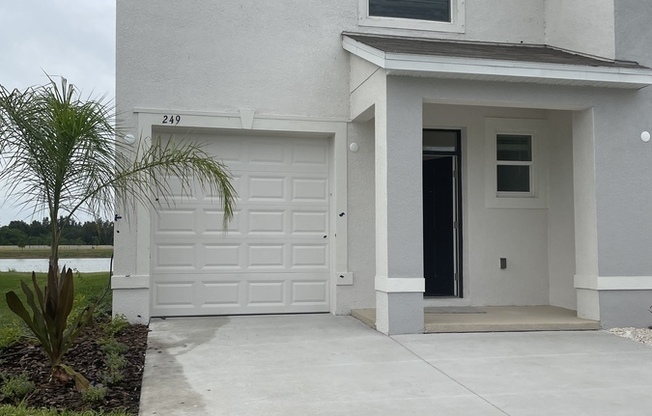 249 MANGROVE SHADE CIR