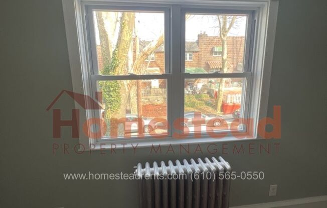 3 Bedroom Home in Upper Darby!  MOVE IN SPECIAL!  First month at Half Rent!!