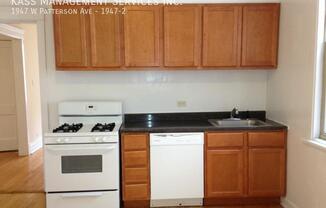 1947 W PATTERSON AVE