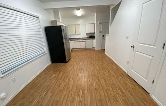 2 beds, 2 baths, $2,600