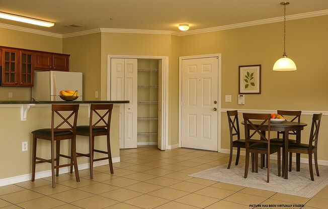Spacious 2 bed 2 bath condo, split floorplan on the 3rd floor! Gated community at Mosaic at Millenia