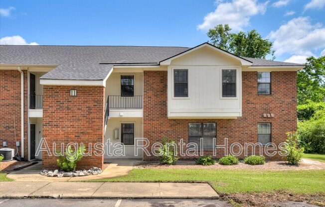 2515 CTR W PKWY
