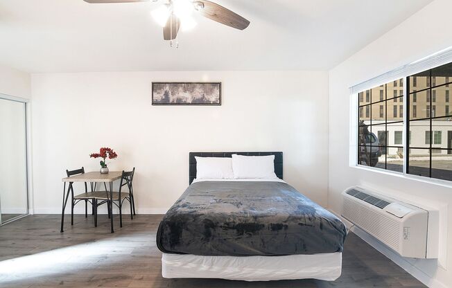 Studio, 1 bath, 126 sqft, $1,595, Unit 125
