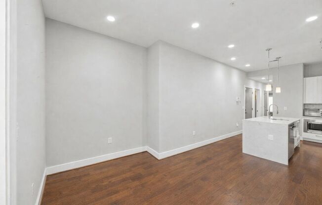 Modern Features Columbia Heights Neighborhood 2 Bedroom 2 Bath Condo with Balcony Pet Friendly
