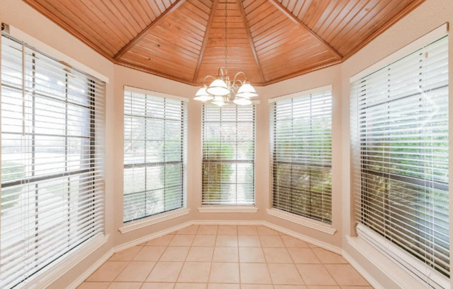 1117 BELTWOODS DR