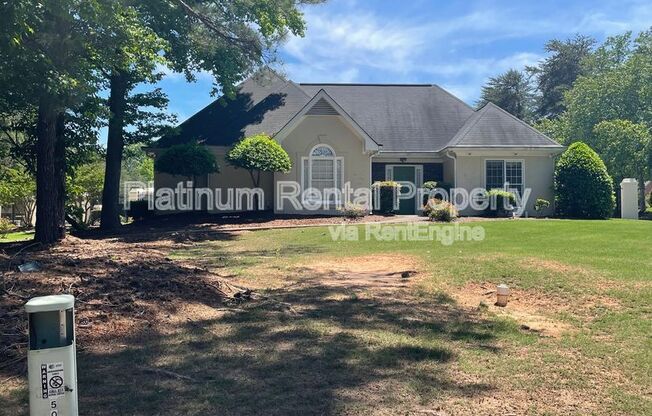 4 beds, 2.5 baths, 2,959 sqft, $2,695