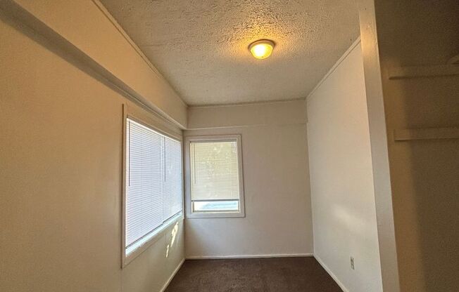 1 bed, 1 bath, 600 sqft, $749, Unit Unit 2