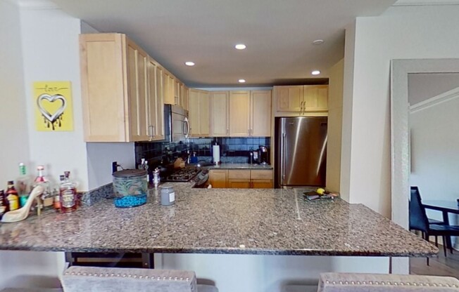 1 bed, 1 bath, 740 sqft, $3,400, Unit 10R