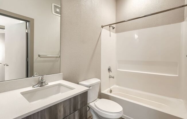 4 beds, 4 baths, 1,094 sqft, $2,900, Unit 506