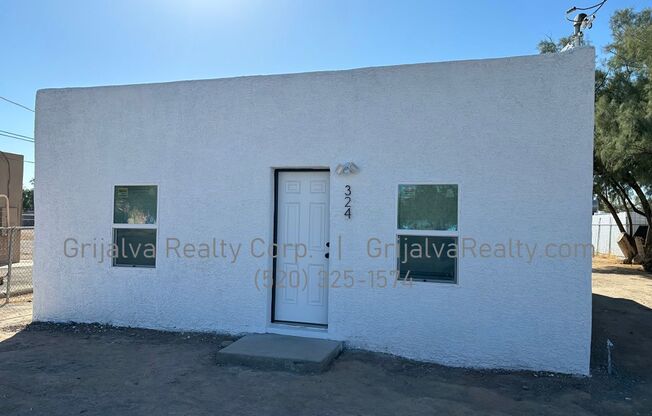 3 beds, 2 baths, $1,950, Unit 324 Prince (front house)