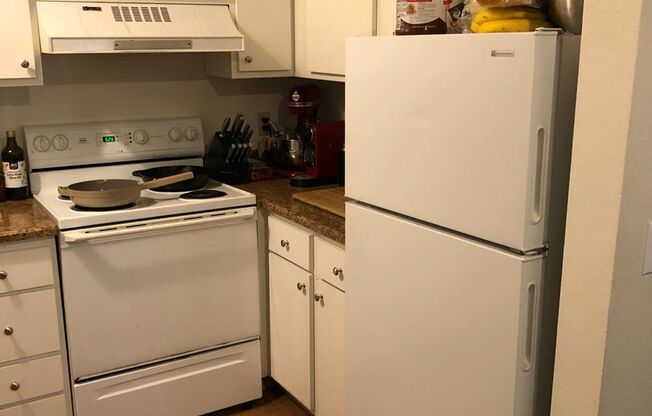 Fairlane Apartments (5520)