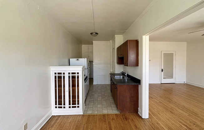 Ivanhoe Kitchen + Living Space