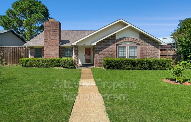 4213 AVON CT