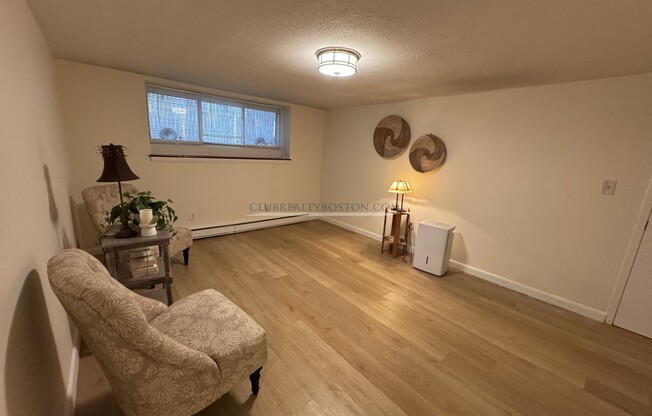 365 Faneuil St Apt 3