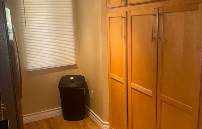 2 beds, 2 baths, $2,195, Unit 213