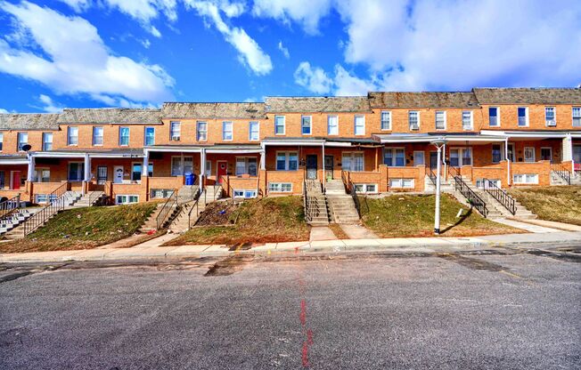 1314 N Kenwood Ave