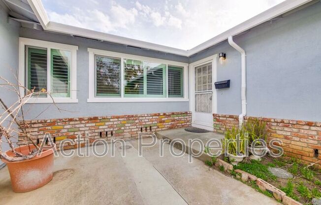 1650 GOLDFINCH WAY