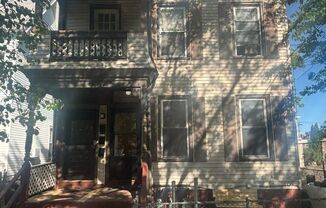 37 Hotchkiss St