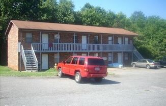818 Meadow Ridge Ct