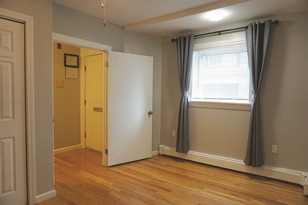 29 LAMBERT ST