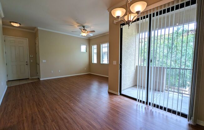 2 beds, 2 baths, $1,750, Unit Unit 2027
