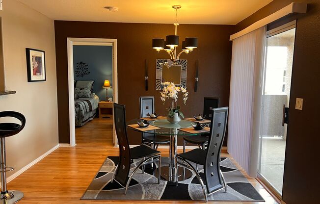 2 beds, 2 baths, $2,100, Unit # 2158