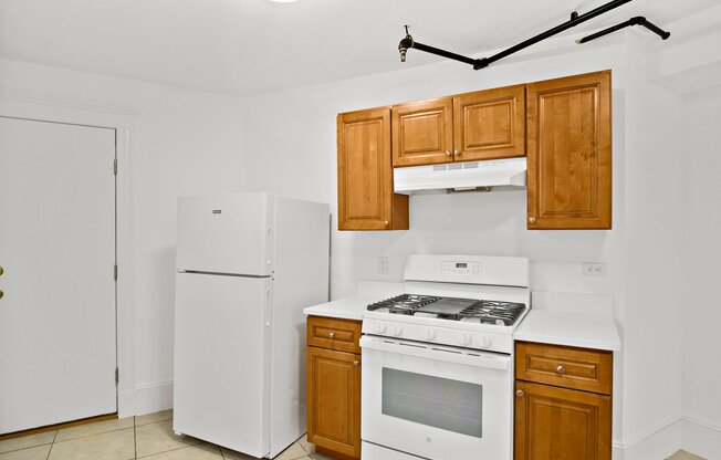 2 WALNUT ST