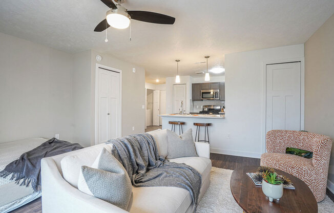 Cozy Living Room at Meadowbrooke Apartment Homes, Grand Rapids, MI