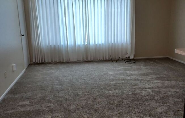 1 bed, 1 bath, 680 sqft, $1,329, Unit 066