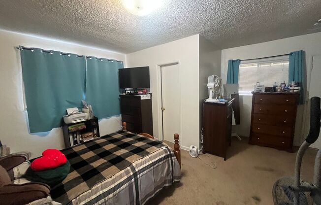 3 Bedroom, 2 Bathroom Home in Normal Heights