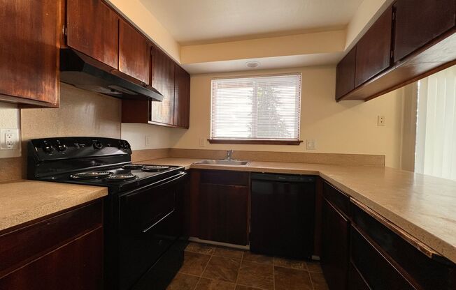 2 beds, 1 bath, 850 sqft, $1,395, Unit 3