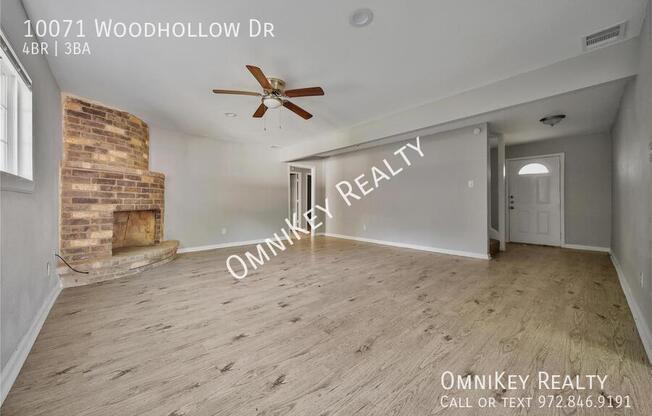 10071 WOODHOLLOW DR