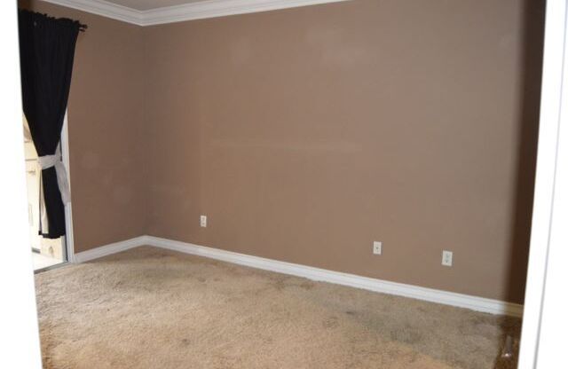 1 bed, 1 bath, $1,500, Unit 116