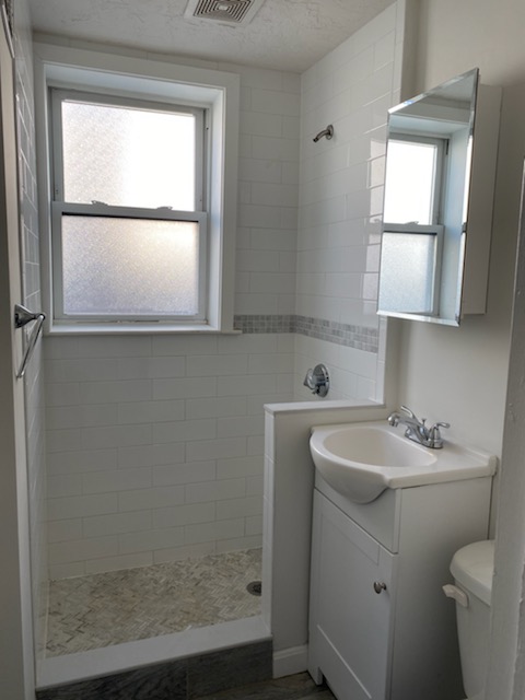 1 bed, 1 bath, $2,980, Unit 26