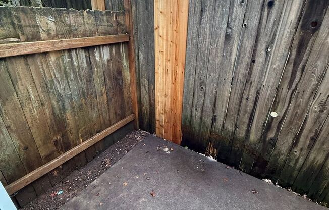 3 beds, 2 baths, 1,200 sqft, $1,695, Unit 38