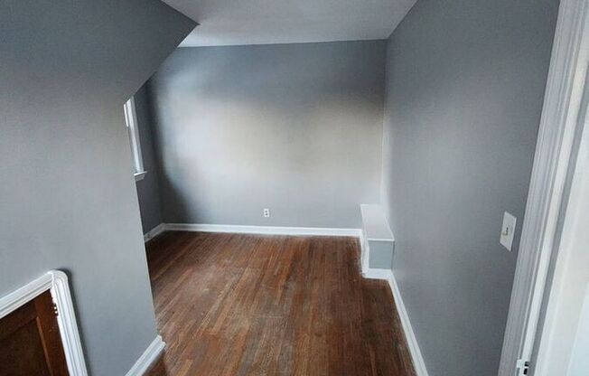 3243 W 115 ST