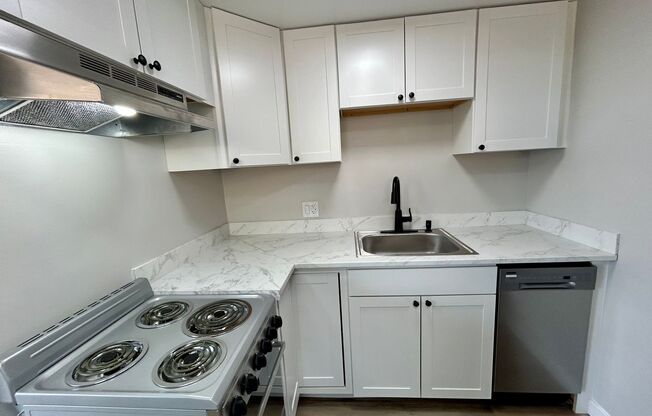 1 bed, 1 bath, 550 sqft, $1,495, Unit Unit 202