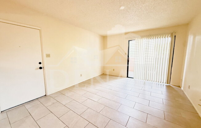 2 beds, 1.5 baths, 827 sqft, $1,295, Unit 2003