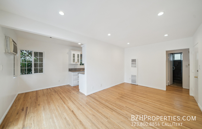 710 WESTMOUNT DR