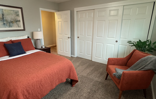 1 bed, 1 bath, 575 sqft, $1,350, Unit 76